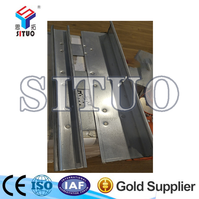 快速門(mén)軌道鉚接機(jī)